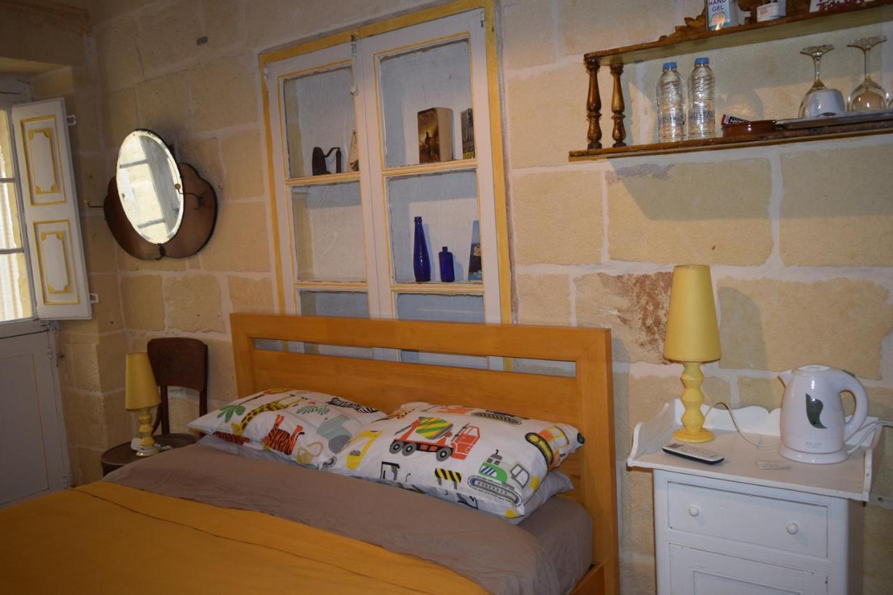 Maria Townhouse Heart Of Victoria B&B Εξωτερικό φωτογραφία