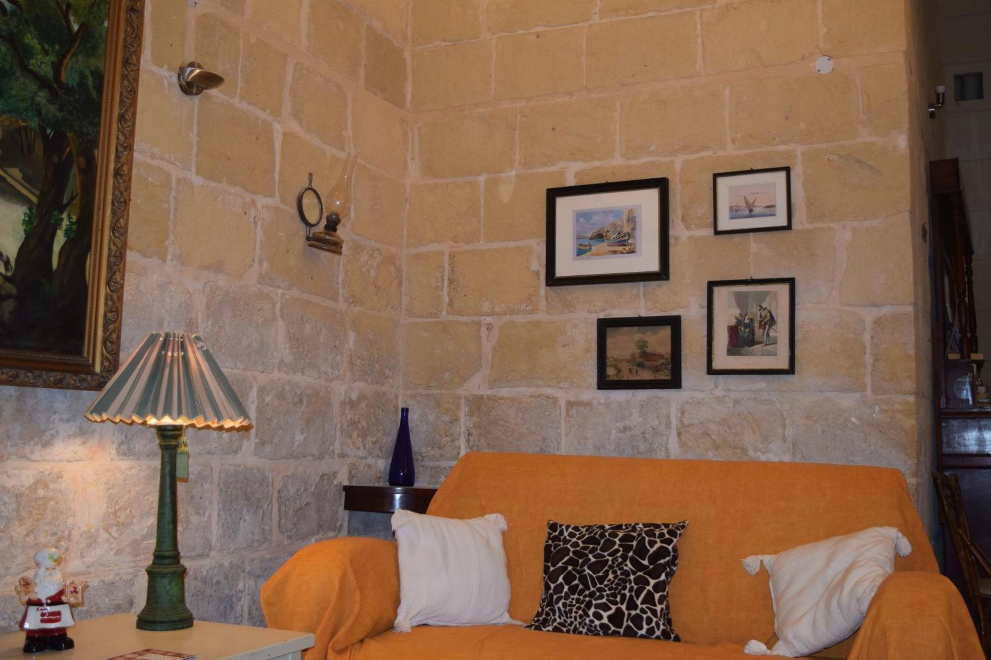 Maria Townhouse Heart Of Victoria B&B Εξωτερικό φωτογραφία