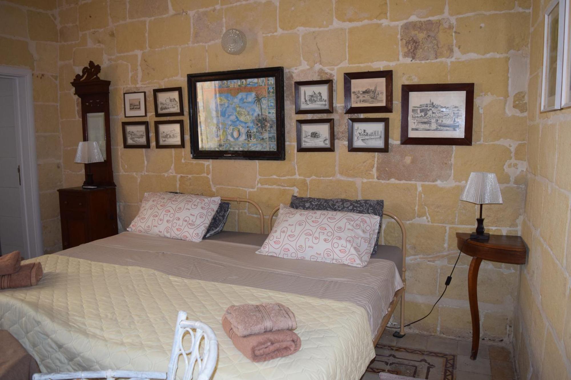 Maria Townhouse Heart Of Victoria B&B Εξωτερικό φωτογραφία