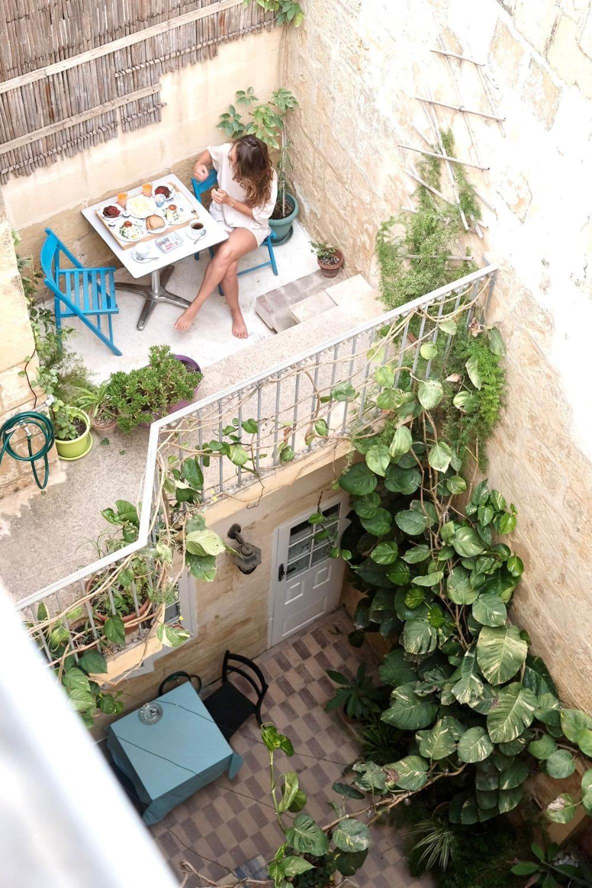 Maria Townhouse Heart Of Victoria B&B Εξωτερικό φωτογραφία